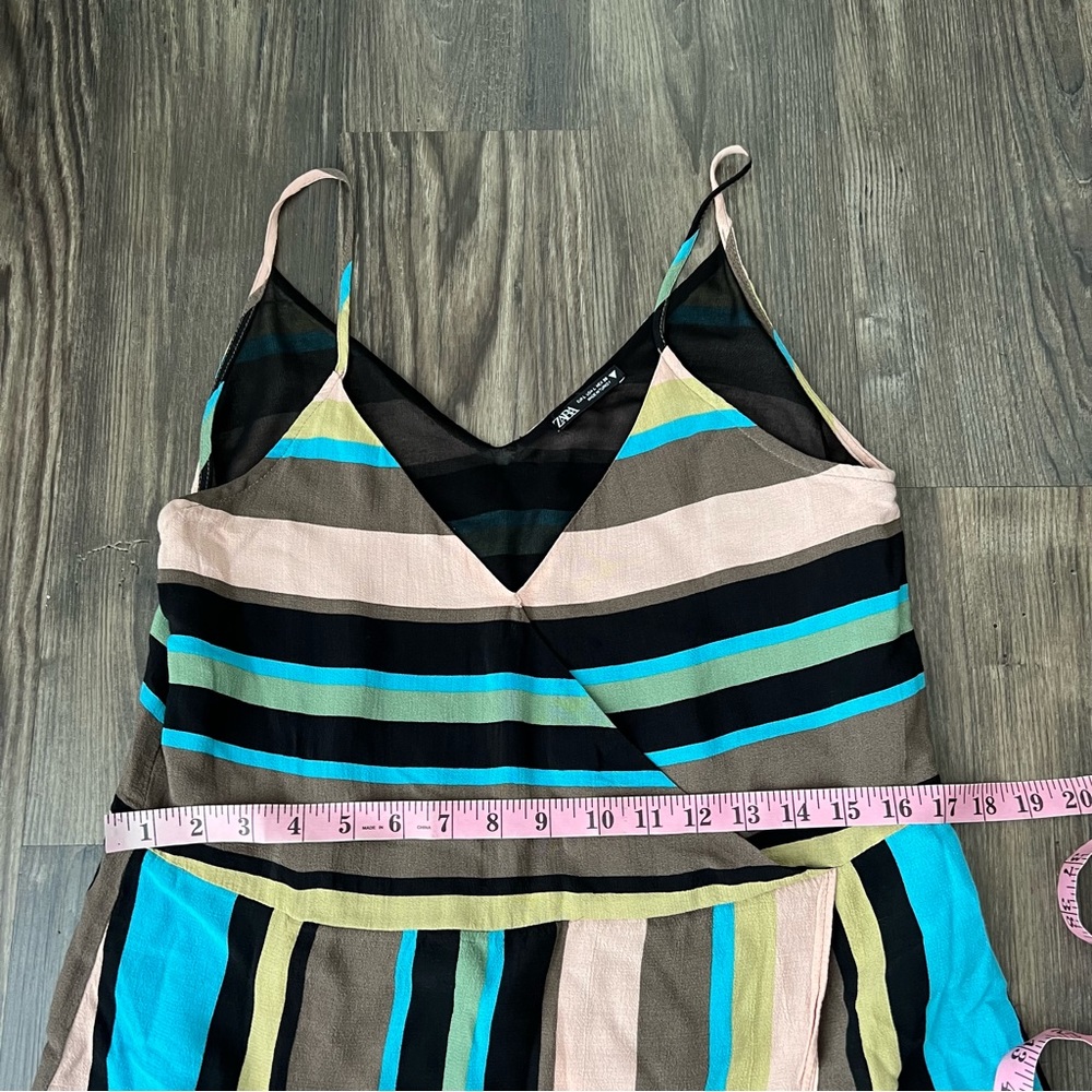 Zara Multi Color Peplum Camisole Spaghetti Strap V-Neck Top - Picture 9 of 11